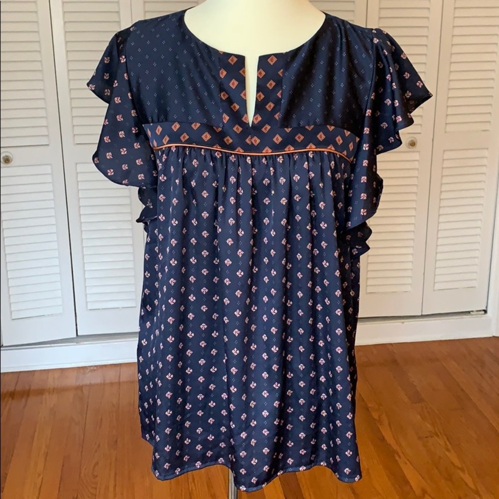 LOFT Patterned Butterfly Sleeve Silky Top